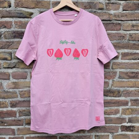 "Strawberries" - T-Shirt